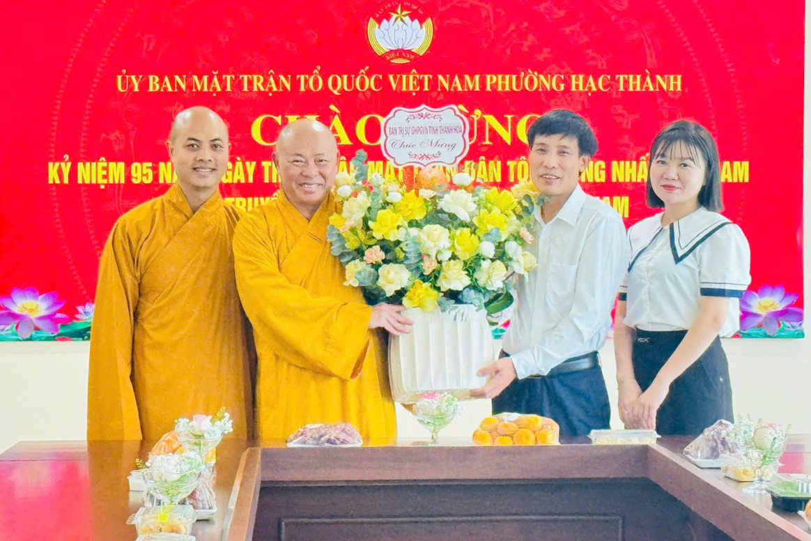 Ban Trị sự Phật giáo tỉnh chúc mừng ngày thành lập Mặt trận Dân tộc thống nhất, ngày truyền thống MTTQ