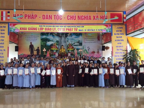 BTS Phật giáo huyện Triệu Sơn tổ chức lễ bế giảng lớp giáo lý dành cho cư sĩ Phật tử khóa 2 năm 2019