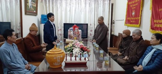 BTS Phật giáo huyện Triệu Sơn thăm và chúc tết lãnh đạo chính quyền