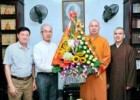 Linh mục Giuse Trần Xuân Mạnh chúc mừng Phật đản