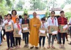 Quỹ Đạo Phật Ngày Nay cứu trợ đồng bào lũ lụt tại Thanh Hóa