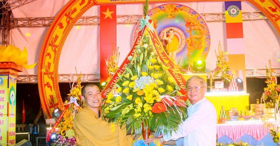 Thanh Hóa: Ban trị sự GHPGVN Thị Xã Bỉm Sơn tổ chức đại lễ Phật đản PL.2560 19