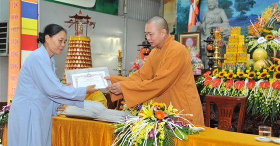 Thanh Hóa: Bế giảng lớp giáo lý dành cho cư sỹ Phật tử khóa thứ I năm thứ 10 18