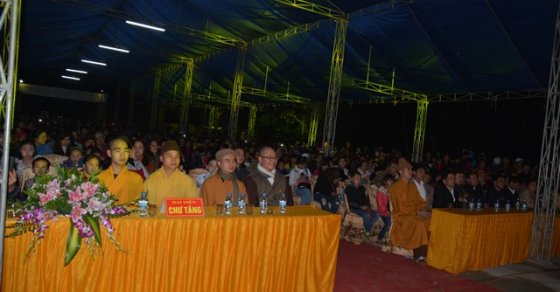Thanh Hóa: Đêm văn nghệ chào mừng lễ hội truyền thống Quan Âm chùa Vĩnh Thái năm 2016 2