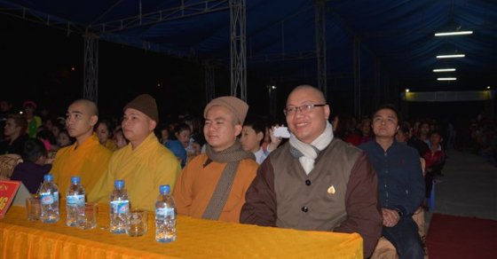 Thanh Hóa: Đêm văn nghệ chào mừng lễ hội truyền thống Quan Âm chùa Vĩnh Thái năm 2016 5