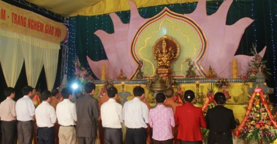 Thanh Hoá: Đêm văn nghệ và Lễ hội hoa đăng chùa Vĩnh Thái 47