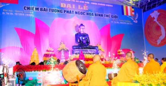 Thanh Hóa: Lễ an vị Tôn tượng Phật ngọc hòa bình thế giới tại Chùa Khánh Quang 12
