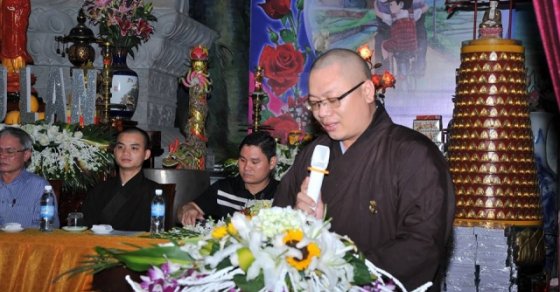 Thanh Hóa: Phật giáo tỉnh, chùa Thanh Hà tặng quà học sinh giỏi 11