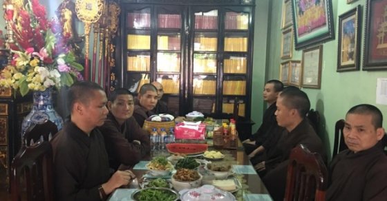 Thanh Hóa: Phật tử các huyện về nghe pháp, trì kinh và cúng dường hạ trường Thanh Hà 13