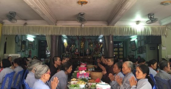 Thanh Hóa: Phật tử các huyện về nghe pháp, trì kinh và cúng dường hạ trường Thanh Hà 15